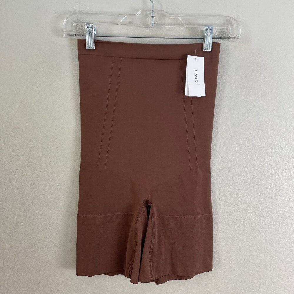 NEW Spanx Large High Waisted Chestnut‎ Brown Mid Thigh Shaping Shorts Support 3